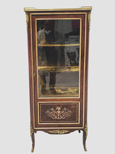 élégante vitrine style - élégante,