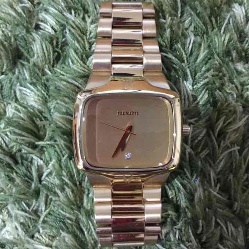 NIXON