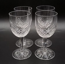 Série quatre verres à apéritif en cristal soufflé taillé Saint-Louis modèle Roty