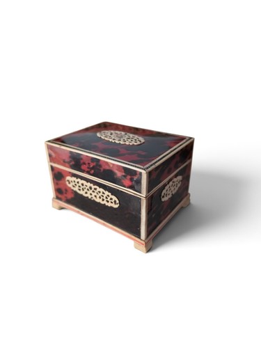 Belle boîte bijoux - À,