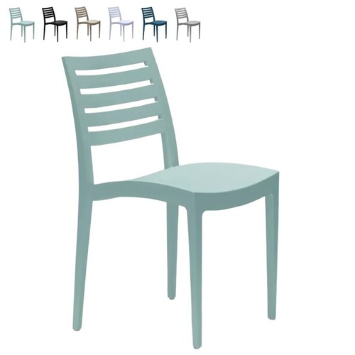 Chaises colorées extérieur - chaises,