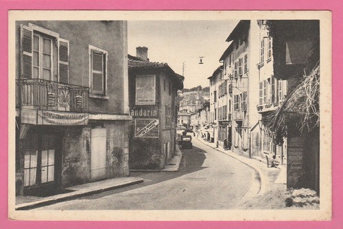 Montluel grande rue - -,
