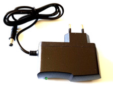 Adaptateur Secteur 100-240V