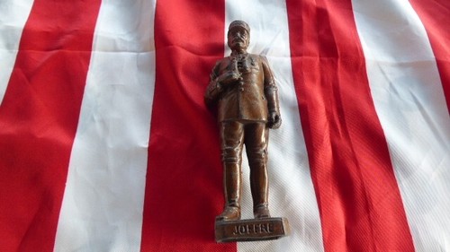 Tres belle statue - tres, regule