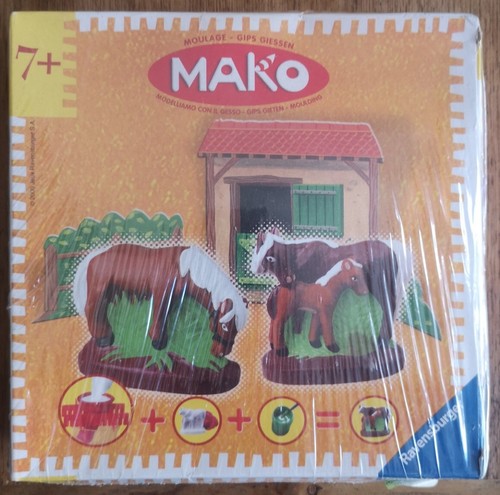 Mako moulage chevaux - mako, chevaux.