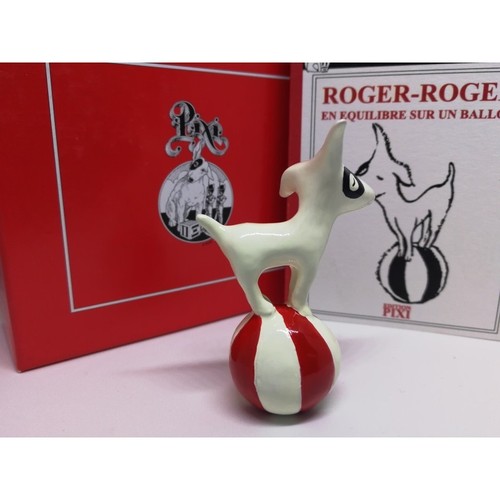 Figurine roger sur - figurine, un
