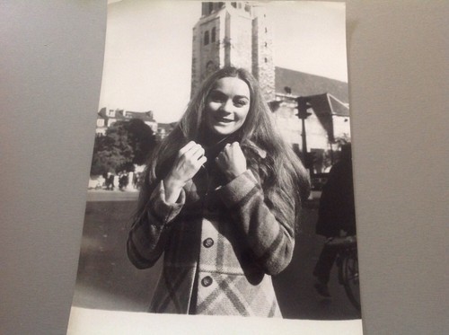 Geneviève grad photo - geneviÈve,