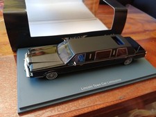Lincoln town car limousine - lincoln,