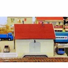 Petite hall - , à