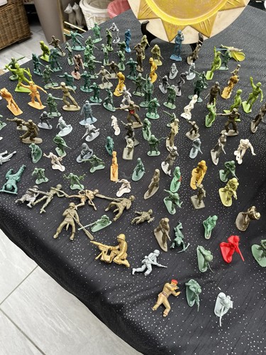 Lot 100 figurines soldats - figurines, wwii