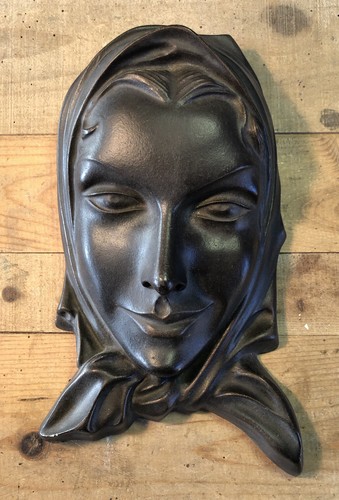 Sculpture murale tête - murale, visage