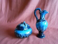 Buire ou cruche et Bonbonnière en Céramique Bleue