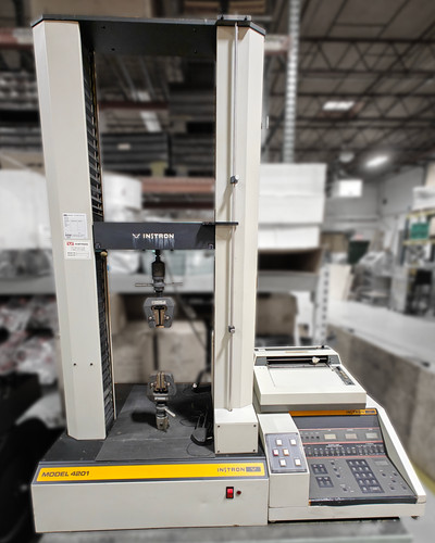 Instron 4201 universal - universal, testing