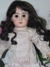 poupée ancienne tête Jumeau, au tampon rouge, bouche fermée, taille 8 -48 cm