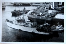 Négatif 24 x 36 et photo du Chasseur de mines "Andromède" à Brest,  4.1.00