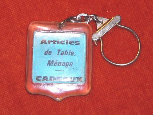 Porte clés key ring - key, article