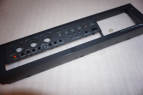 Panneau avant nakamichi 580m - avant,