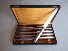 12 Couteaux Manche en Métal