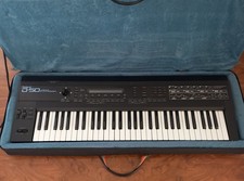 synthétiseur vintage Roland