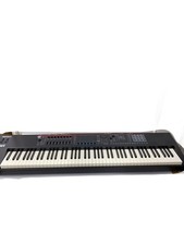 Roland FANTOM-08 88-Key