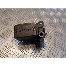 maitre cylindre frein avant