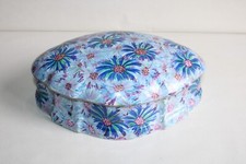 Bonbonnière en porcelaine de