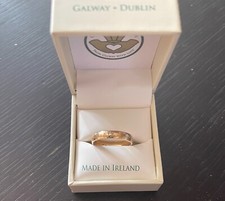 Alliance or 16 carats Claddagh