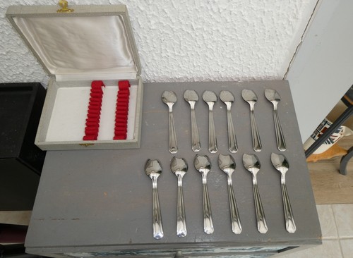 Lot petites cuilleres a - lot,
