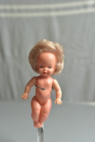 Poupée titou bella - de,