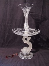 Surtout de table au dauphin en cristal Baccarat XX ème siècle