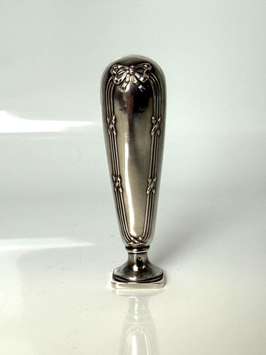 Beau cachet argent massif - ,