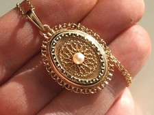 BEAU PENDENTIF PORTE PHOTOS ANCIEN 1960/70 + CHAÎNE 50cm / En Plaqué or jaune