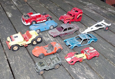 EPAVES DINKY CORGI POLITOYS NOREV MERCURY etc.. dont JEEP LOT DE 10 A RESTAURER