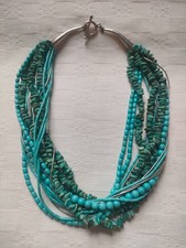 Bijou : collier , multi rangs , turquoises à déterminer.