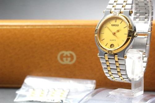Presque comme neuve montre - [presque,