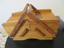 PETITE TRAVAILLEUSE COUTURE EN