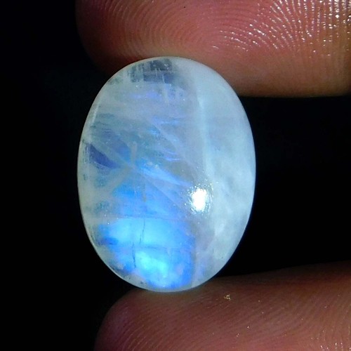 Cabochon ovale blanc