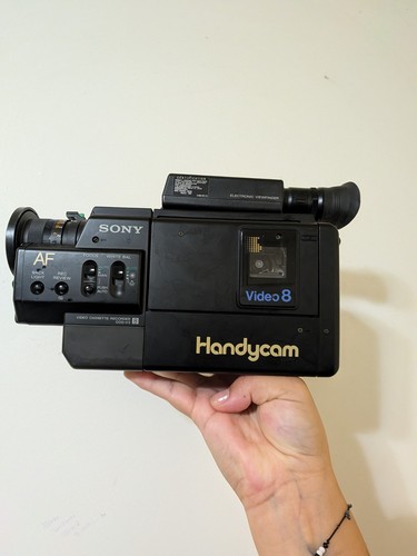 Vintage sony handycam ccd - handycam, ccd-v3