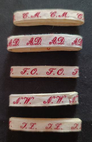 Lot ancien ruban initiale - ,