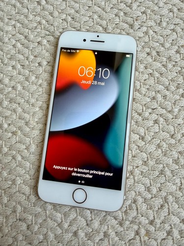 Apple iphone 128 or - -,