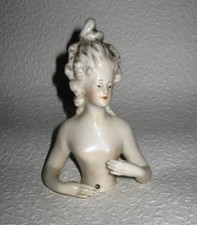 Ancienne demie figurine en porcelaine élégante au chignon porcelain half doll