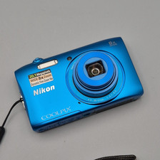 Nikon Coolpix S3600 20,1MP Digital Compact Camera 8x Blue, Charger, SD, Great!