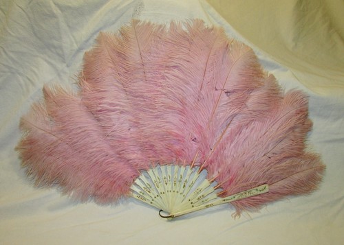 Grand eventail plumes roses - eventail,