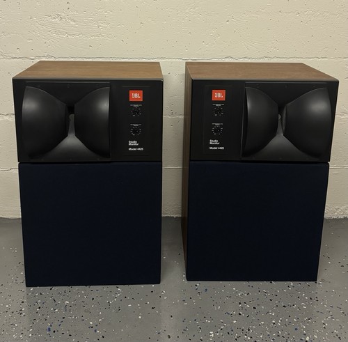 Jbl 4425 studio monitor pair - studio,