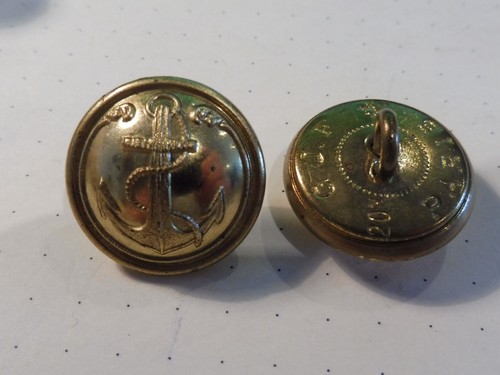 Ancien bouton militaire - ,