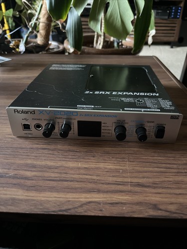 Roland 2020 voice synth - xv-2020,