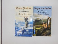 2 Livres Poche Robin hobb