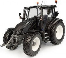 UNIVERSAL HOBBIES, VALTRA G135