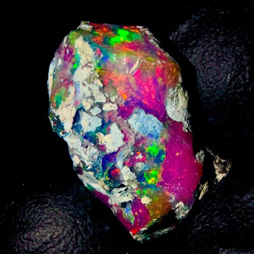 Opale noire brute naturelle - brute,