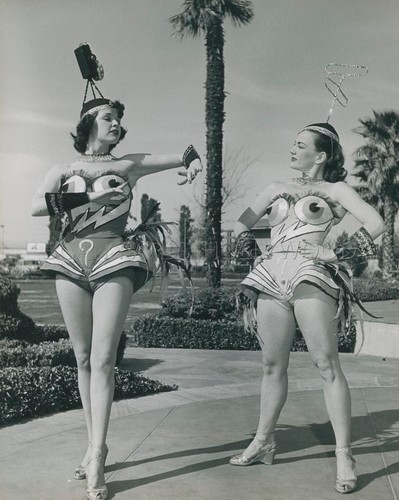Sexy pin 1950s photo - sexy,